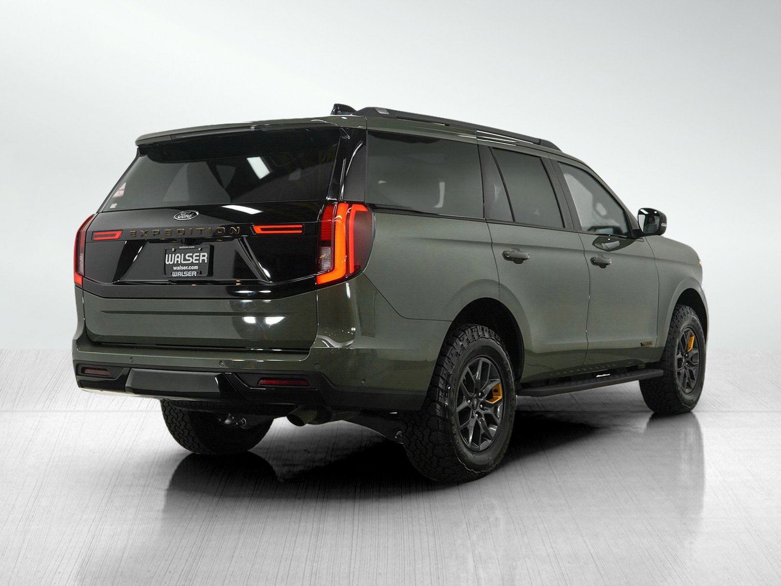 Used 2025 Ford Expedition Tremor AWD/4WD image 7