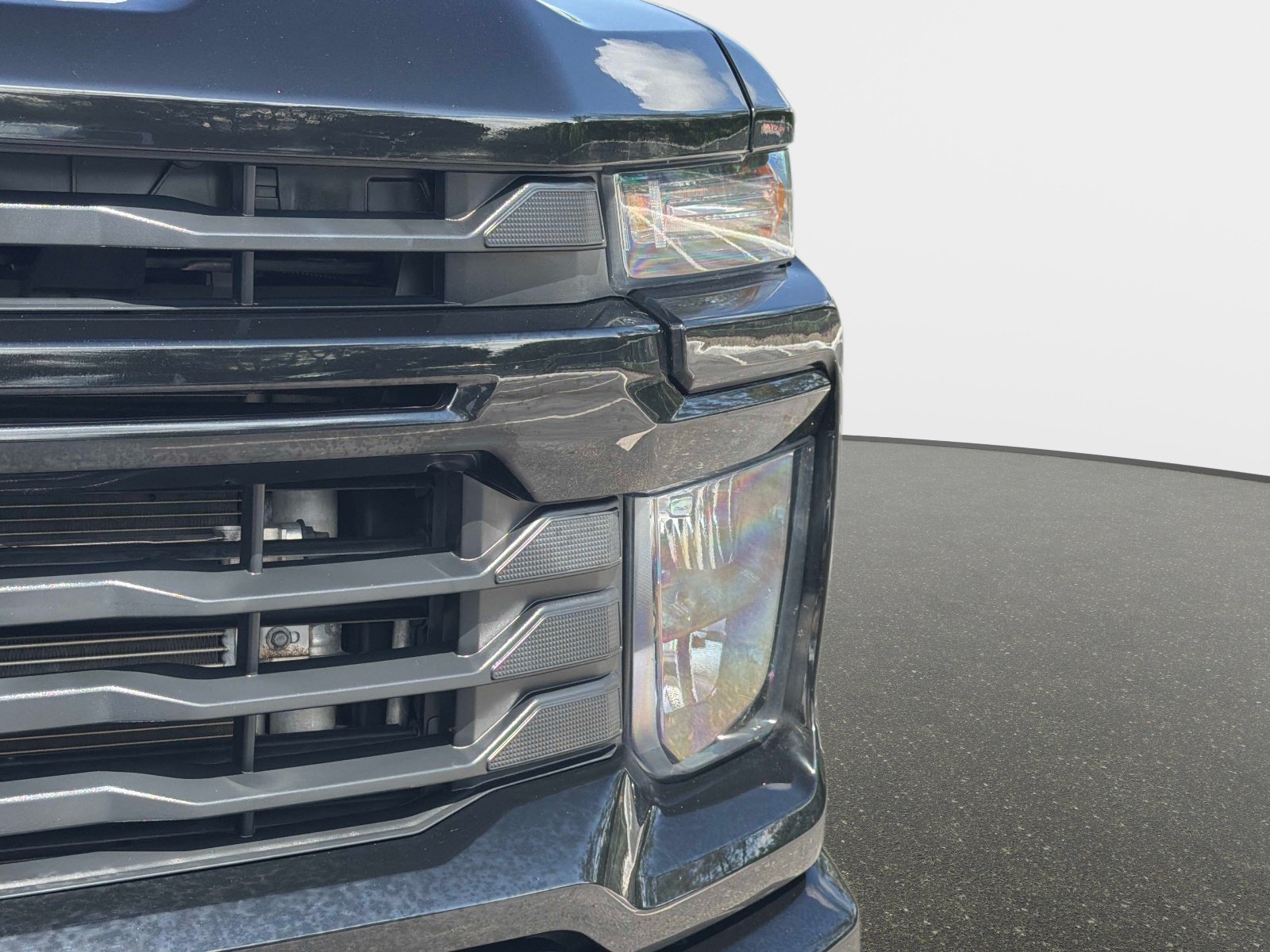 Used 2024 Chevrolet Silverado 2500 Custom w/ Custom Value Package AWD/4WD image 9