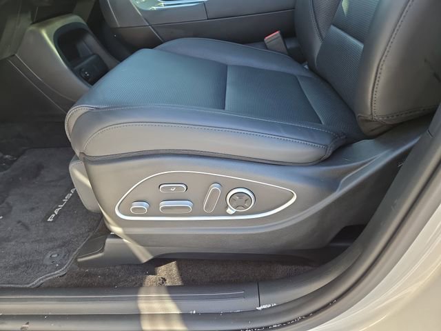 Used 2026 Hyundai Palisade Calligraphy image 23