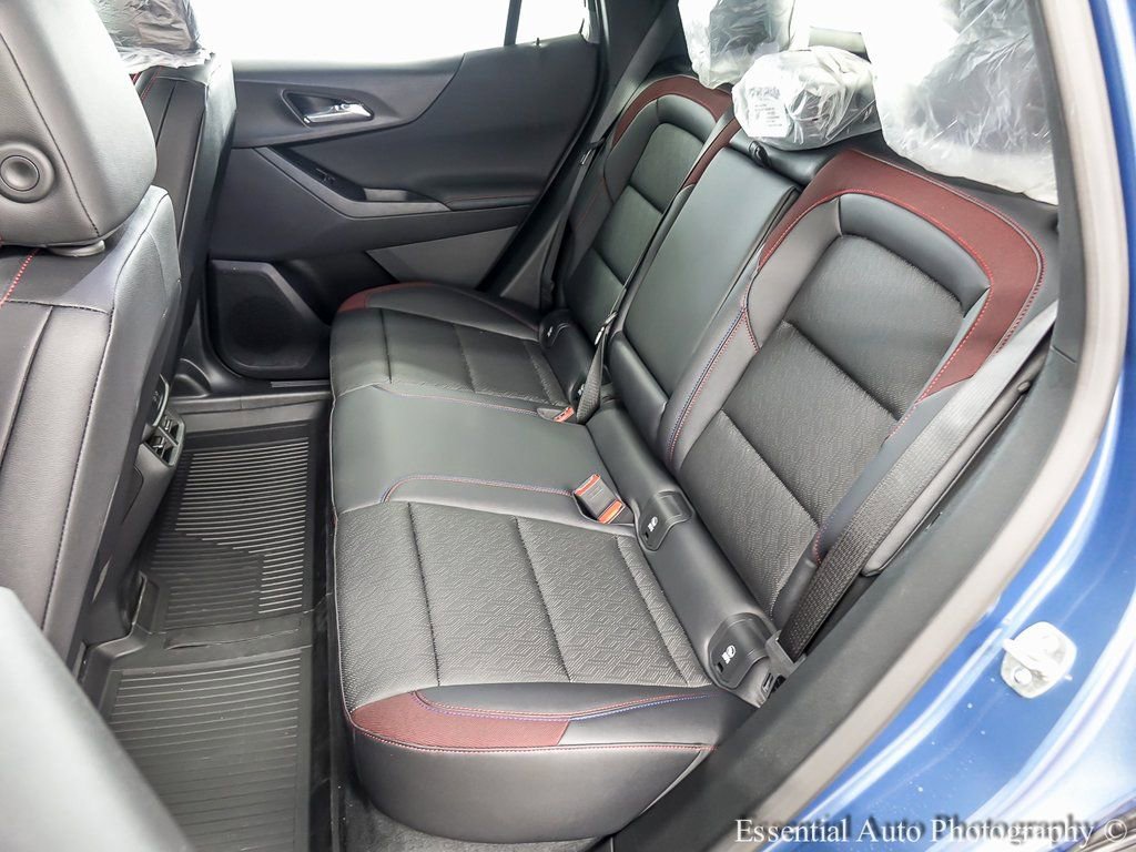 New 2026 Chevrolet Equinox RS w/ LPO, Floor Liner Package image 7