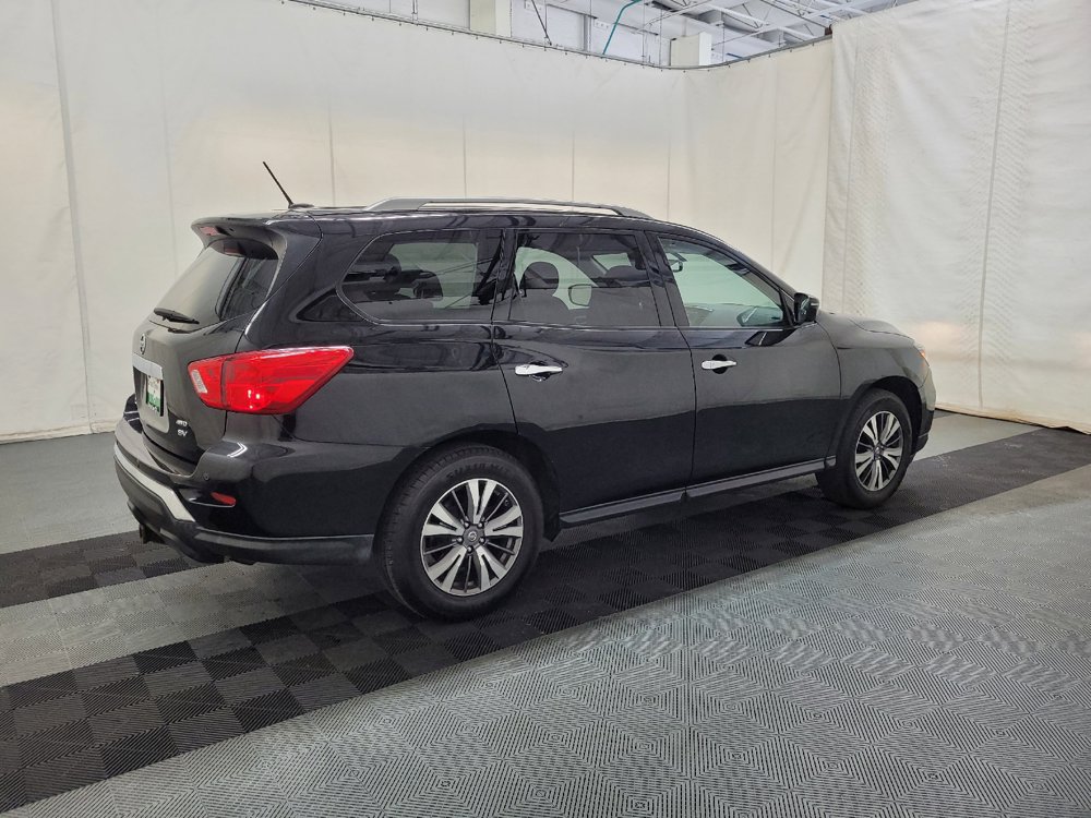 Used 2018 Nissan Pathfinder SV AWD/4WD image 10