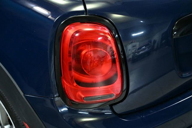 Used 2018 MINI Cooper S image 17