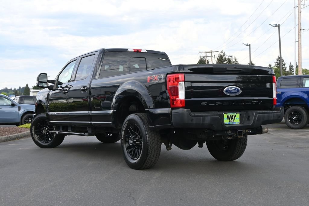 Used 2019 Ford F350 Lariat w/ Lariat Ultimate Package AWD/4WD image 2