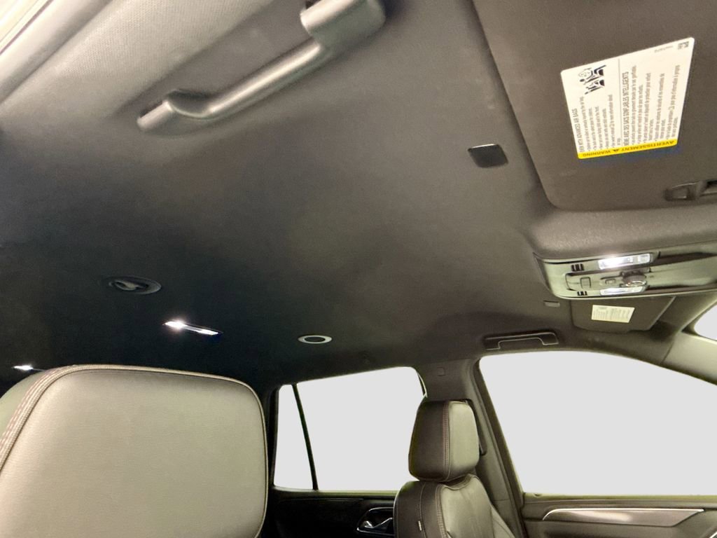 Used 2022 Chevrolet Tahoe RST w/ Luxury Package image 17