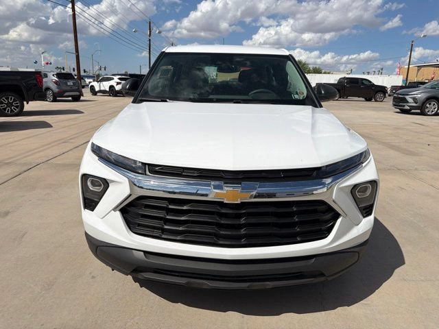 Used 2026 Chevrolet TrailBlazer LS AWD/4WD image 9