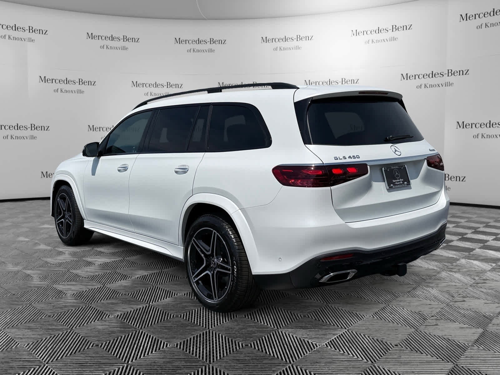 New 2026 Mercedes-Benz GLS 450 4MATIC image 3