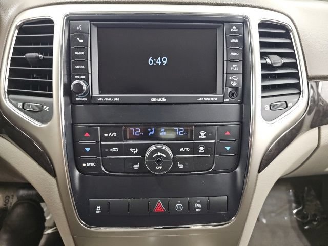 Used 2011 Jeep Grand Cherokee Laredo AWD/4WD image 23