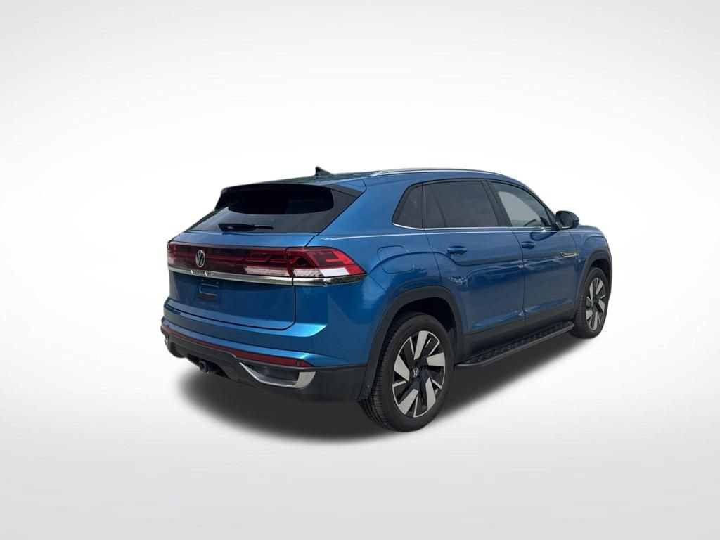 Used 2024 Volkswagen Atlas Cross Sport SE FWD image 5