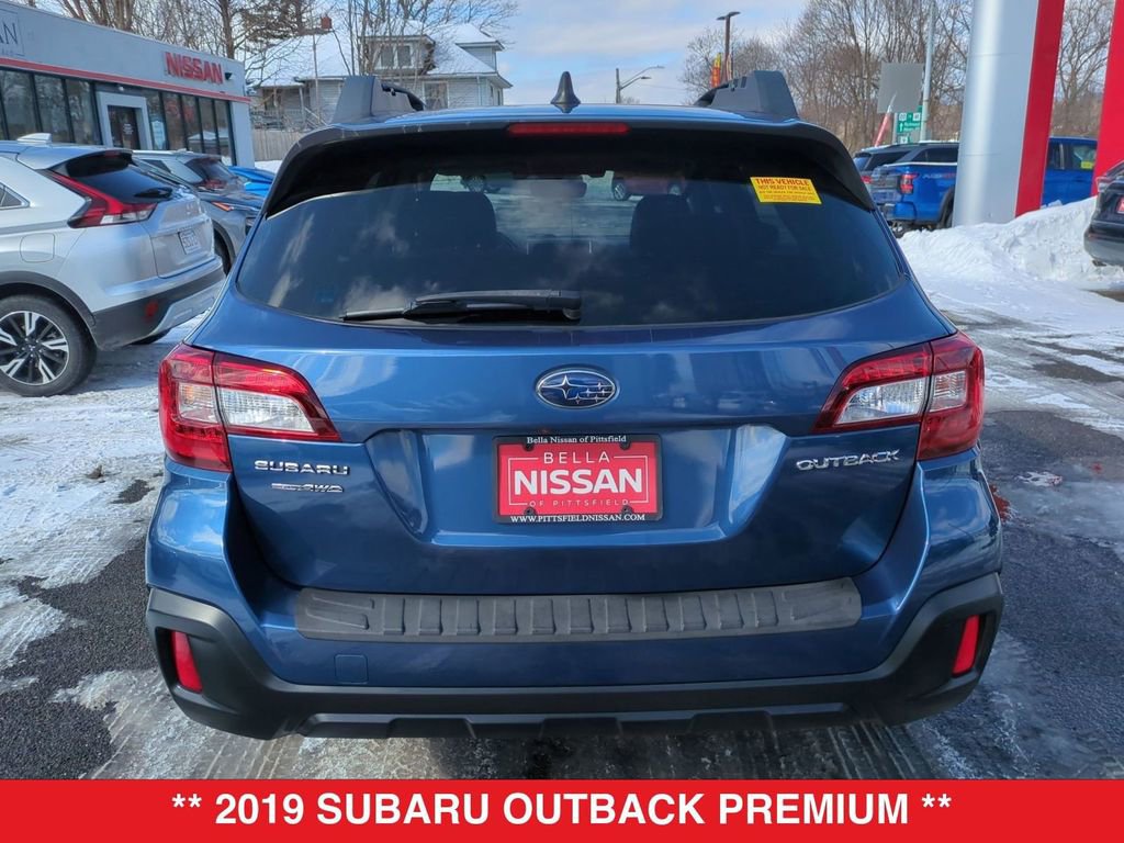 Used 2019 Subaru Outback 2.5i Premium image 5