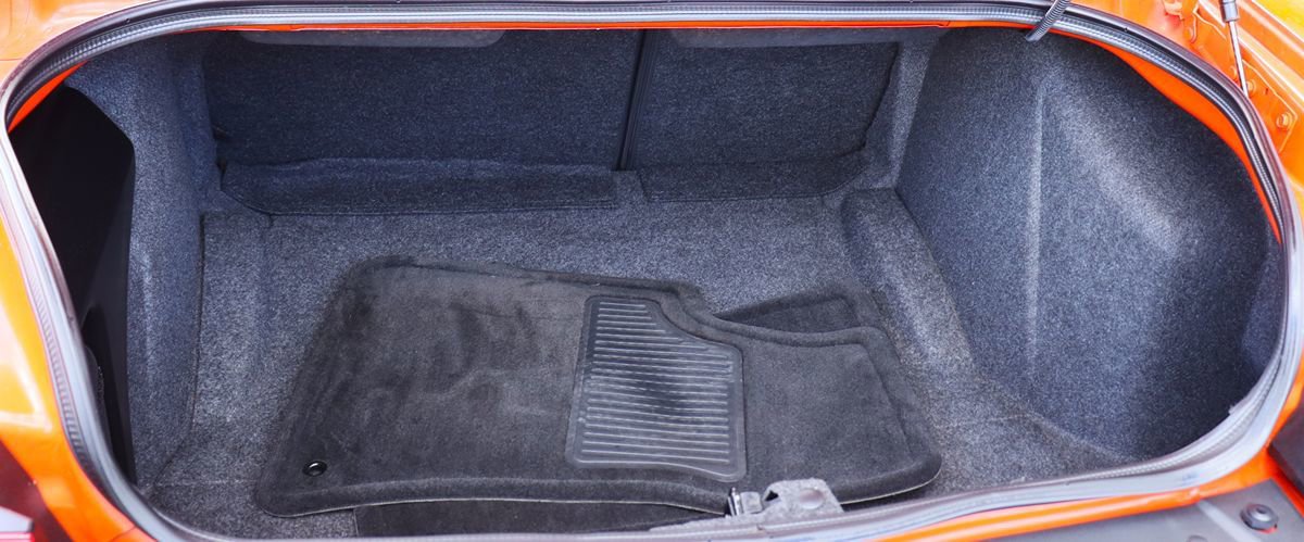 Used 2008 Dodge Challenger SRT8 RWD image 25
