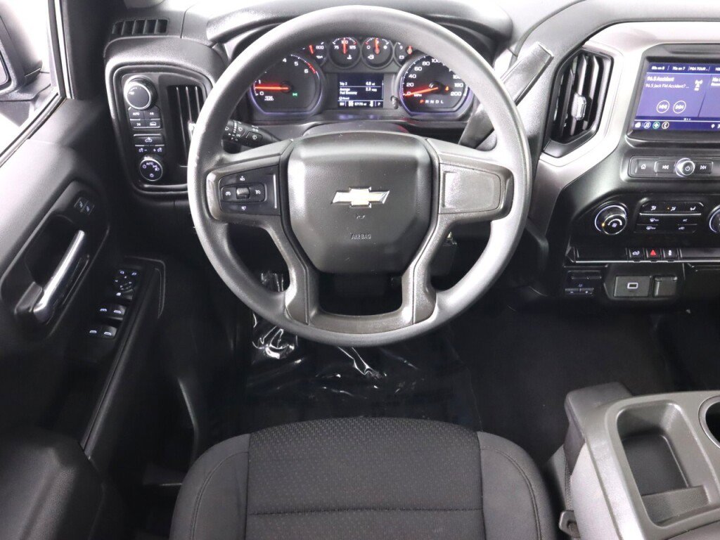 Used 2020 Chevrolet Silverado 1500 Custom image 26