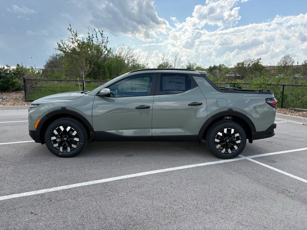 New 2026 Hyundai Santa Cruz SEL FWD image 2