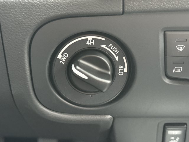 New 2026 Nissan Frontier SV w/ SV Convenience Package AWD/4WD image 20