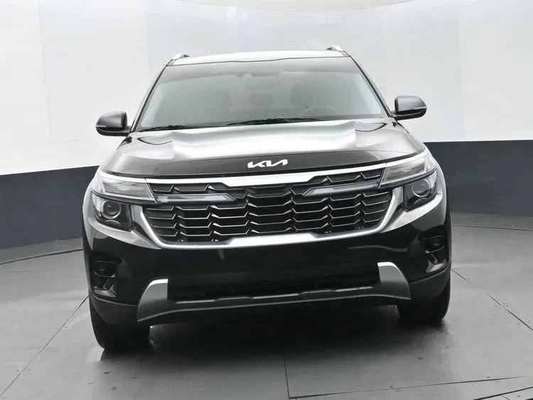 Used 2024 Kia Seltos S FWD image 3