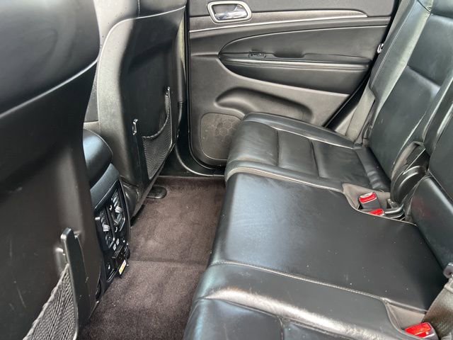 Used 2018 Jeep Grand Cherokee Limited AWD/4WD image 18