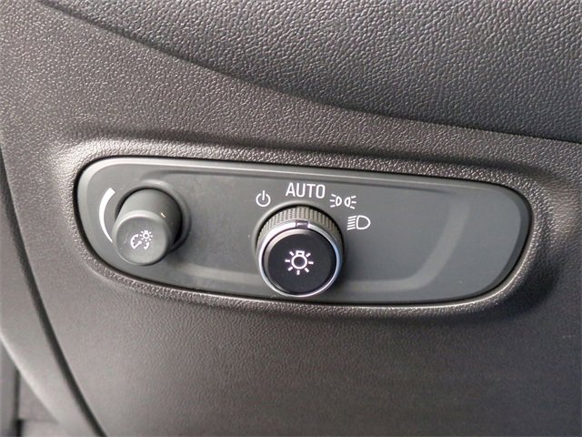 Certified 2023 Chevrolet Equinox LS w/ LS Convenience Package image 18