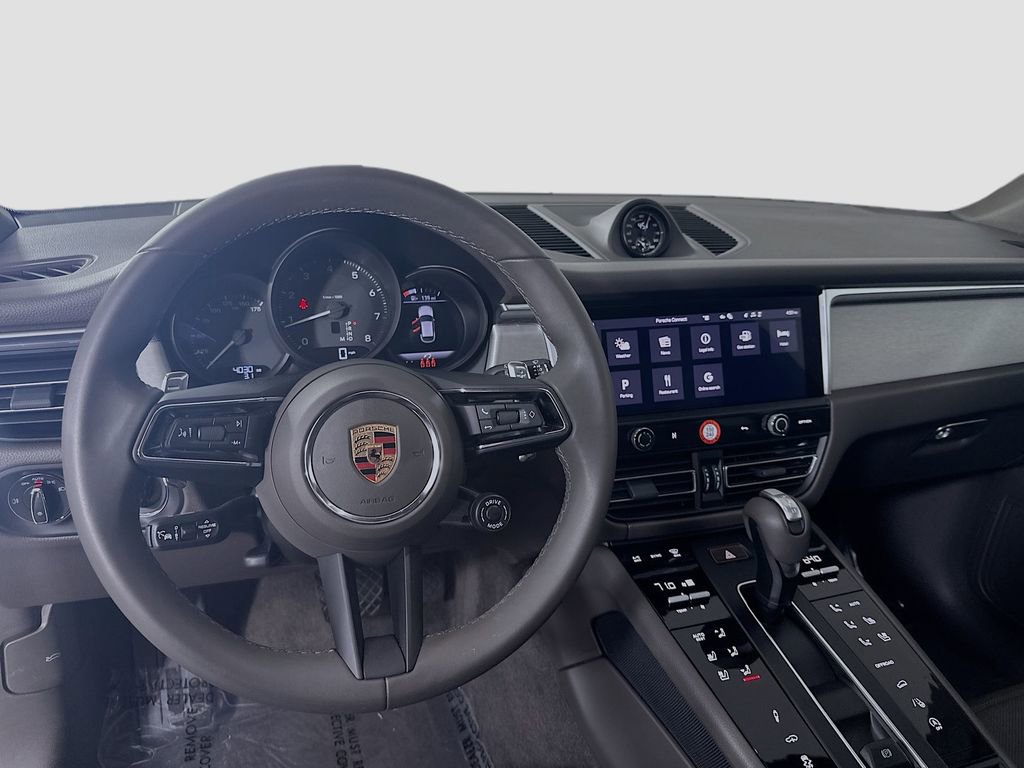 New 2026 Porsche Macan Turbo image 25