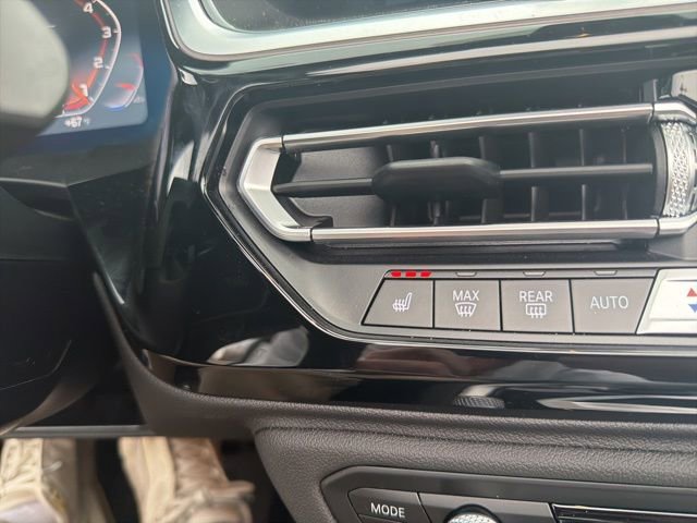 Used 2022 BMW Z4 M40i w/ Premium Package image 29