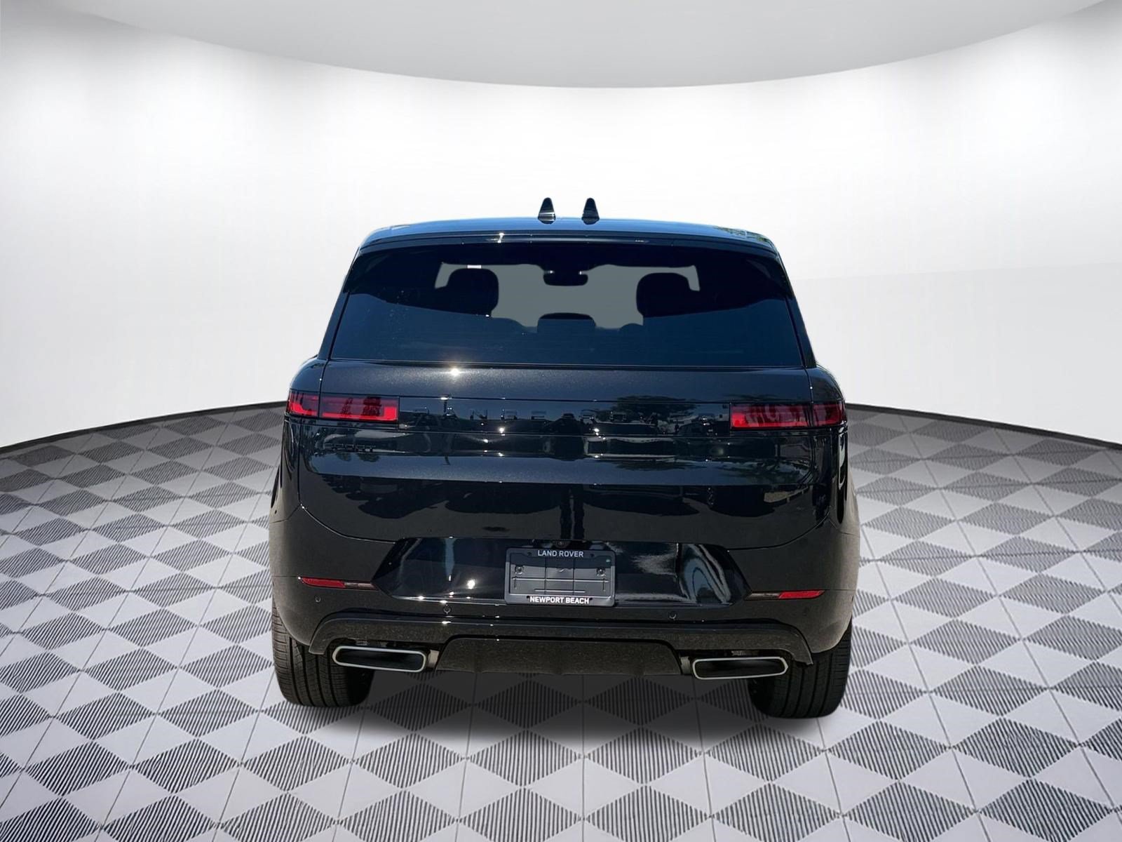 New 2027 Land Rover Range Rover Sport Dynamic SE AWD/4WD image 10