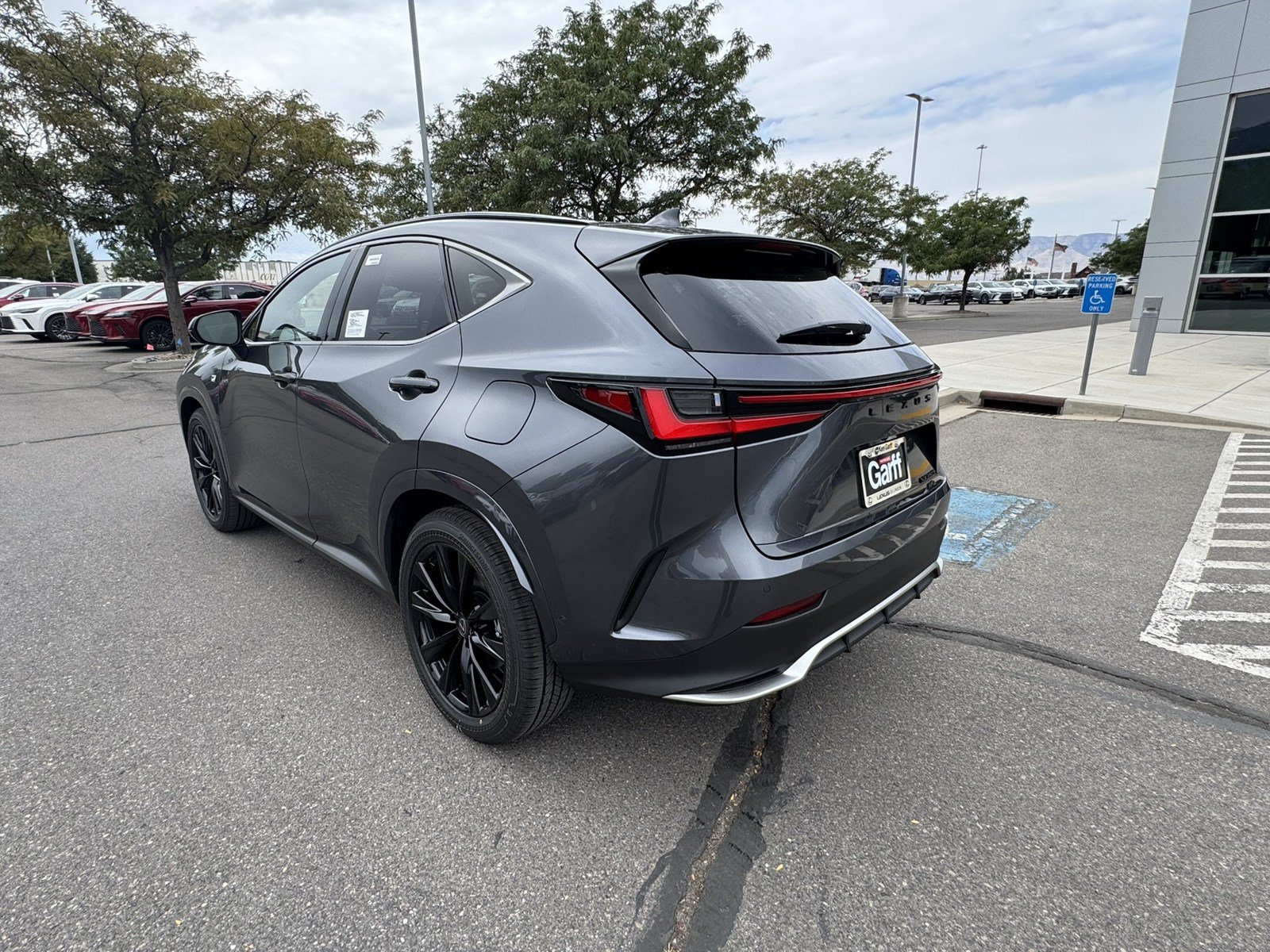 New 2026 Lexus NX 350h F Sport AWD/4WD image 3