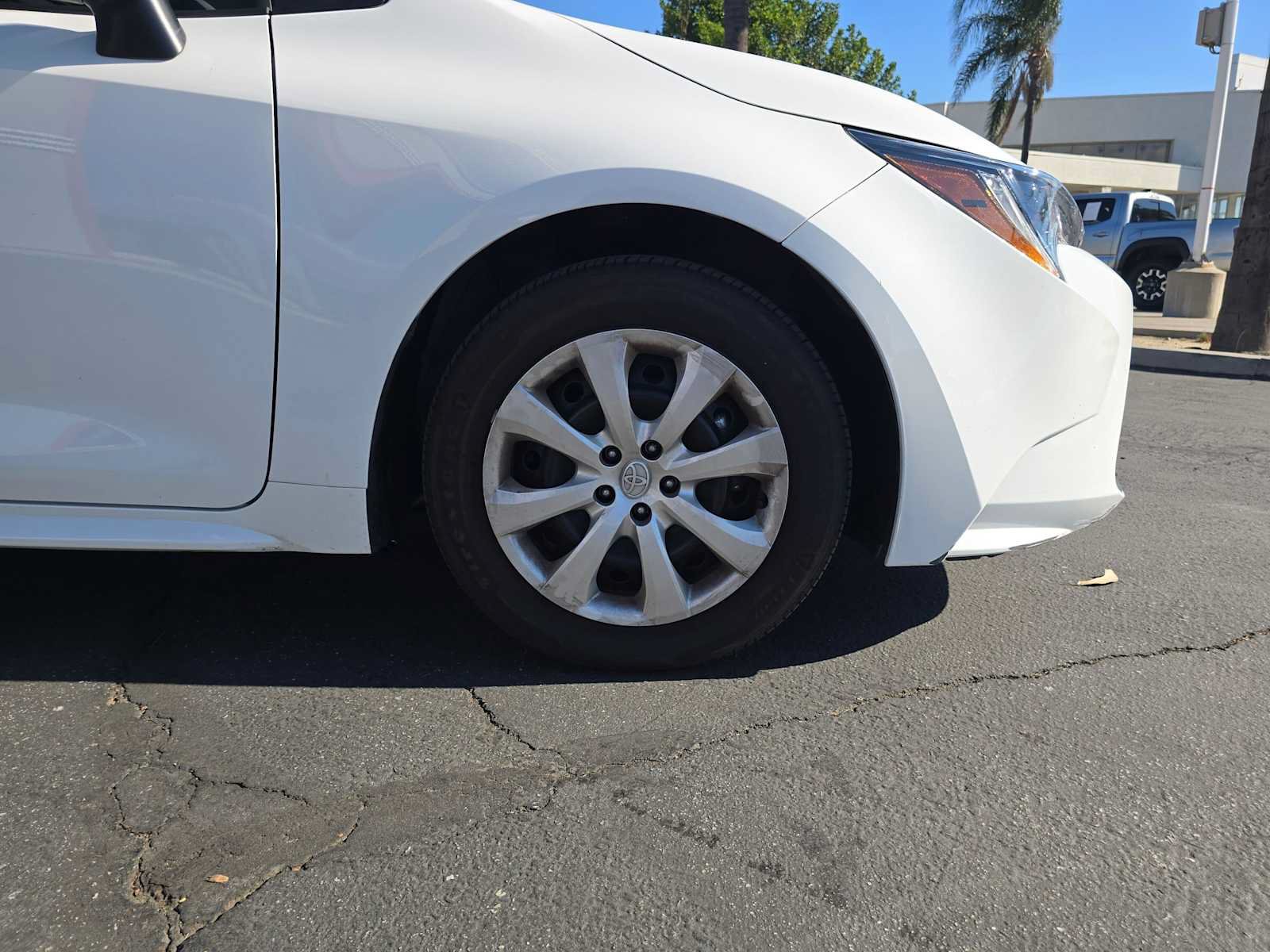 Certified 2025 Toyota Corolla LE FWD image 9