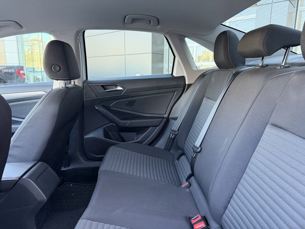 Used 2024 Volkswagen Jetta S image 8