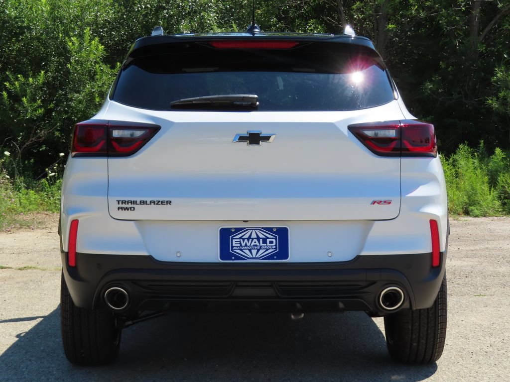 New 2026 Chevrolet TrailBlazer RS w/ Convenience Package AWD/4WD image 16
