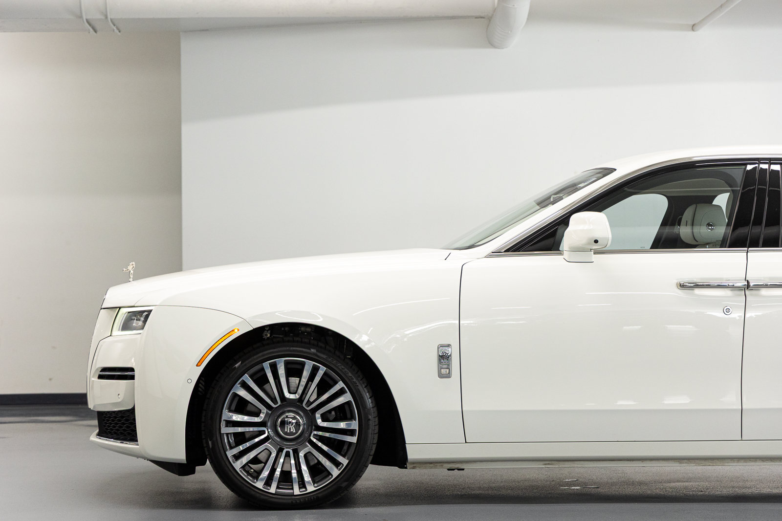 Certified 2023 Rolls-Royce Ghost AWD/4WD image 18