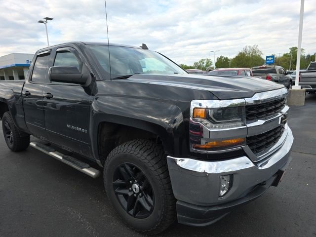 Used 2018 Chevrolet Silverado 1500 LT w/ All Star Edition AWD/4WD image 13