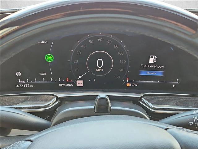 Used 2023 Cadillac Escalade Premium Luxury image 11