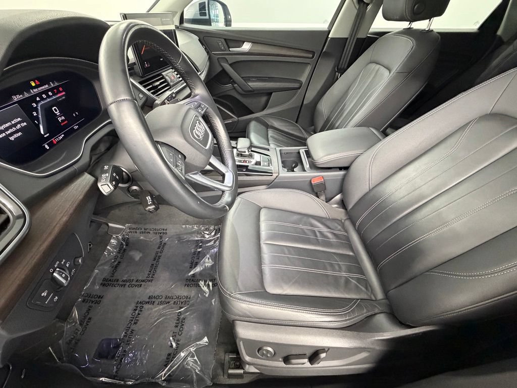 Used 2022 Audi Q5 2.0T Premium Plus w/ Premium Plus Package AWD/4WD image 23