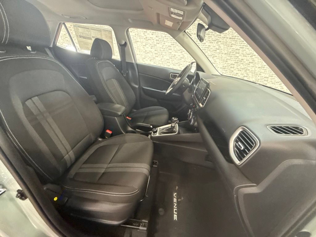 New 2026 Hyundai Venue SEL FWD image 12