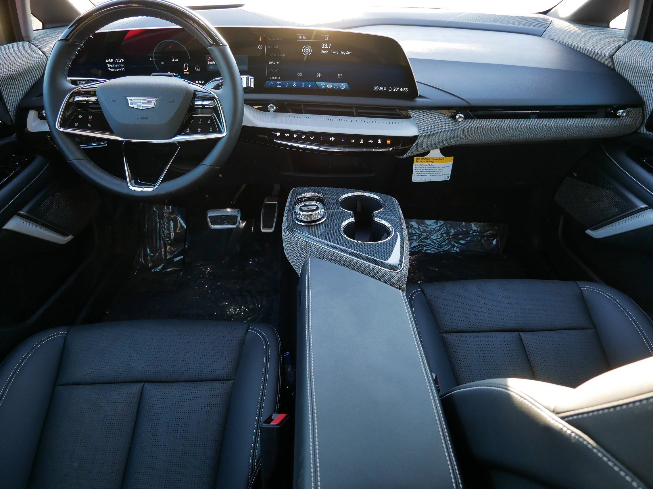 Used 2025 Cadillac Optiq Sport 2 w/ LPO, Floor Liner Package image 7