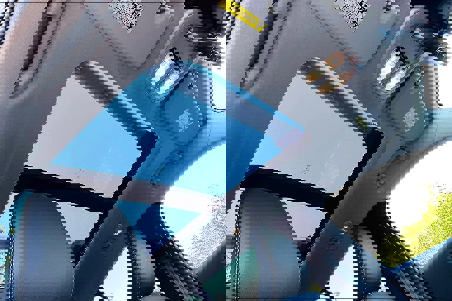 Used 2025 Volvo XC40 B5 Plus AWD/4WD image 14