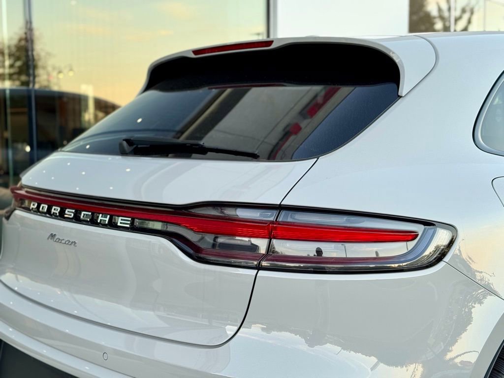 New 2026 Porsche Macan image 41