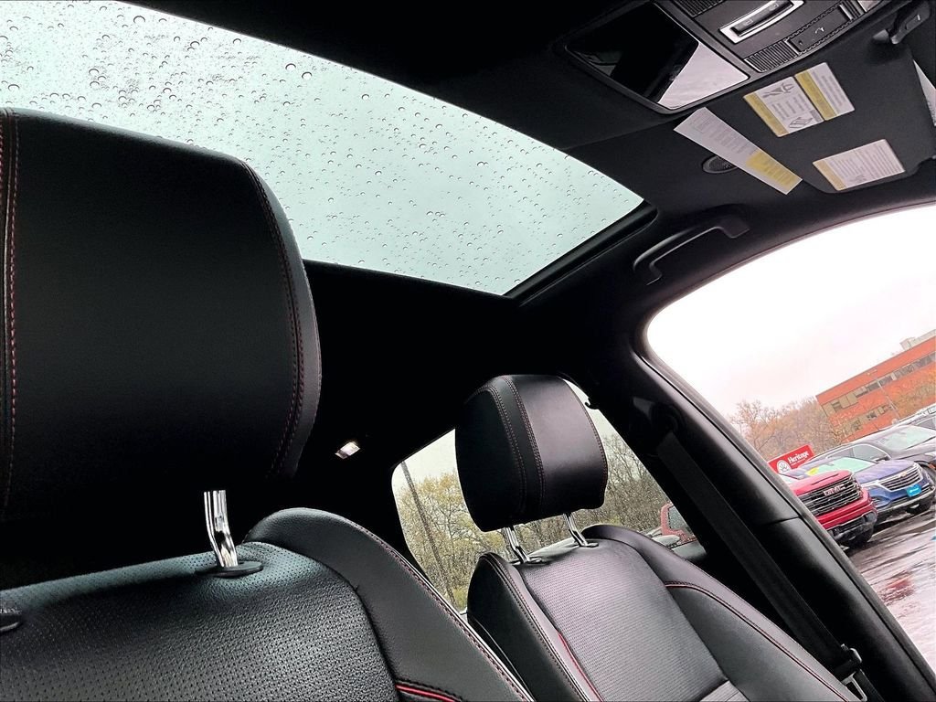 Used 2023 Land Rover Discovery Sport SE R-Dynamic AWD/4WD image 22