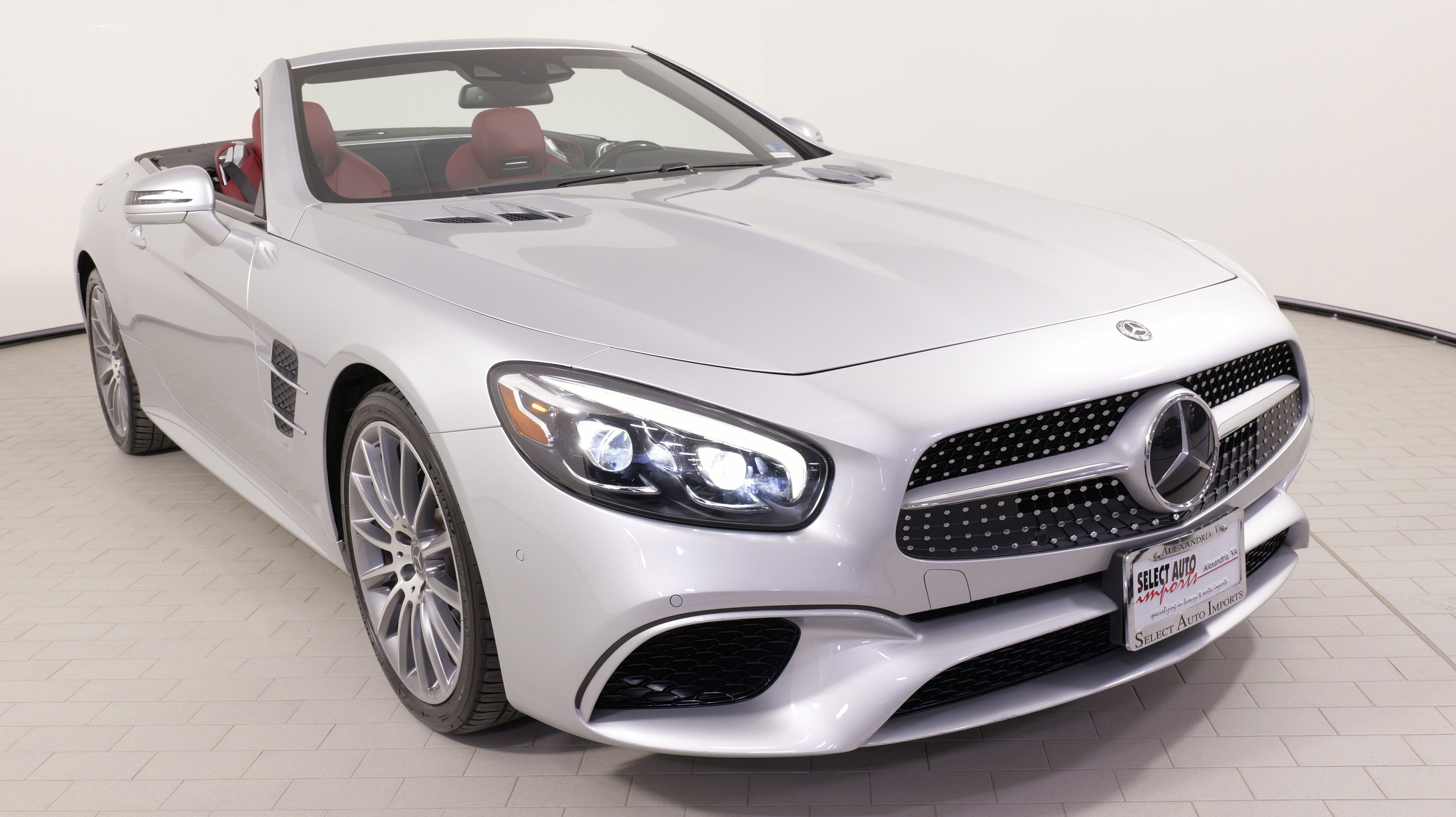 Used 2019 Mercedes-Benz SL 550 image 9
