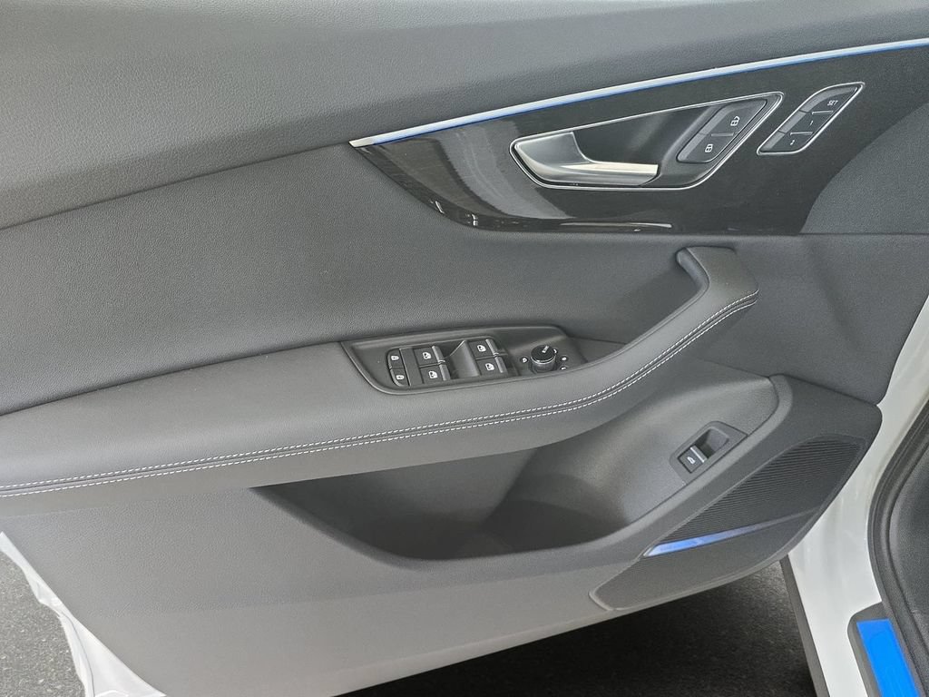 New 2026 Audi Q7 2.0T Premium Plus AWD/4WD image 13