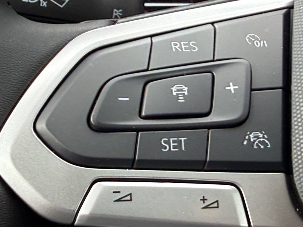 New 2026 Volkswagen Atlas Peak Edition AWD/4WD image 20