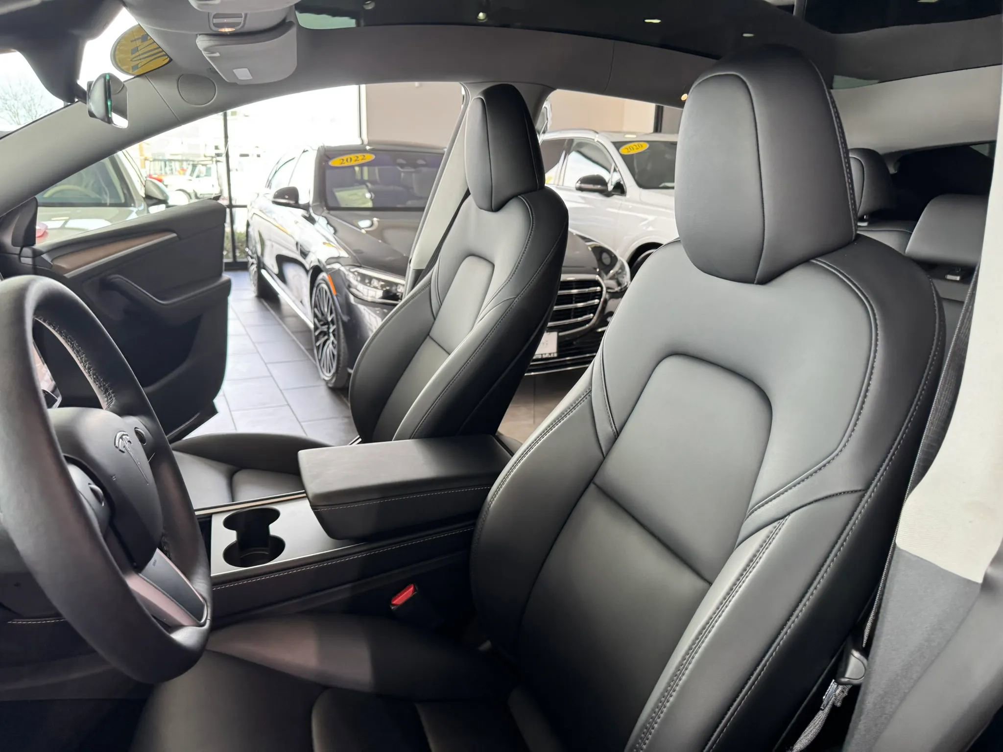 Used 2024 Tesla Model Y Long Range image 10