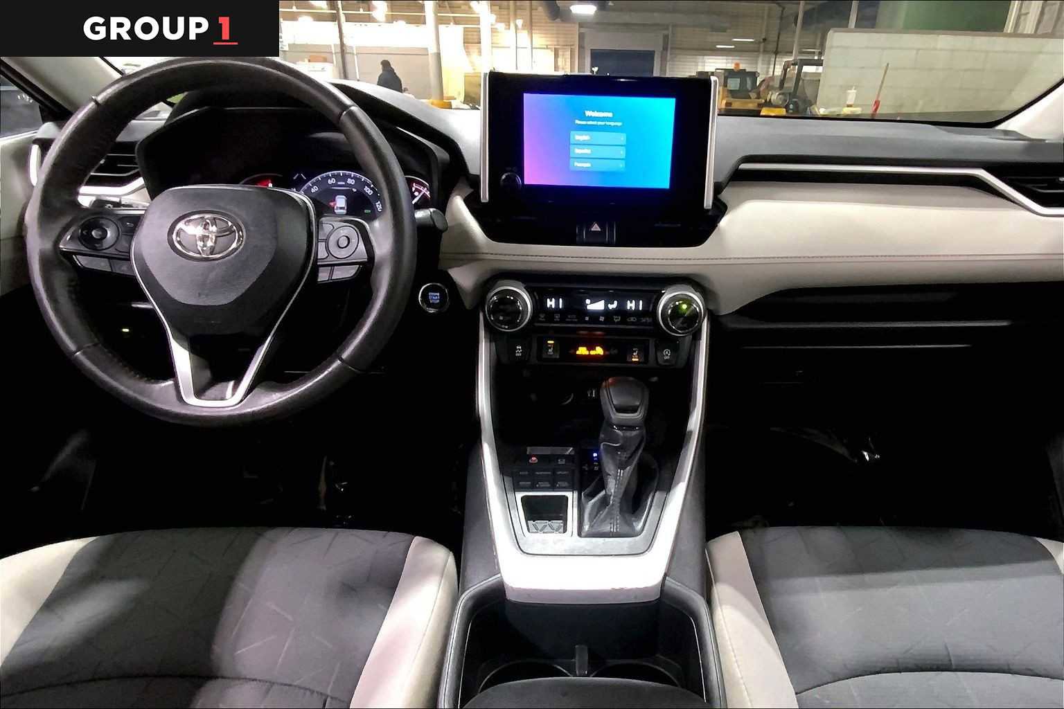 Used 2023 Toyota RAV4 XLE image 15