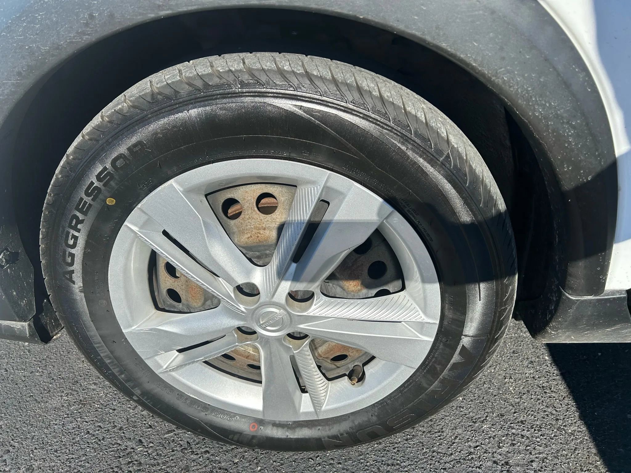 Used 2023 Nissan Kicks S FWD image 35