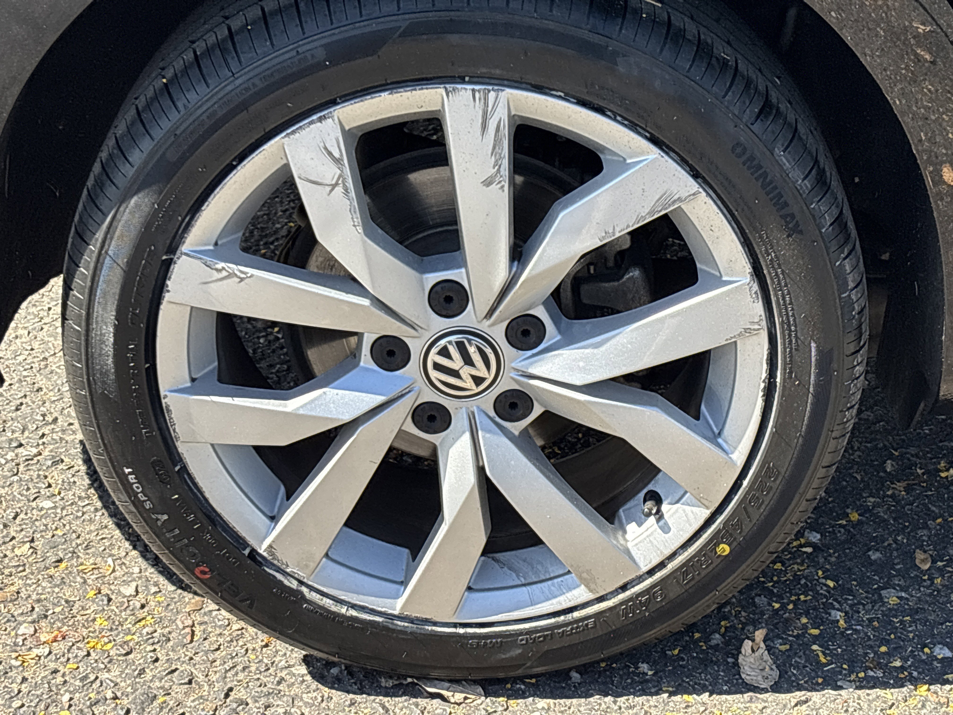 Used 2019 Volkswagen Golf SE w/ Driver Assistance Package image 7