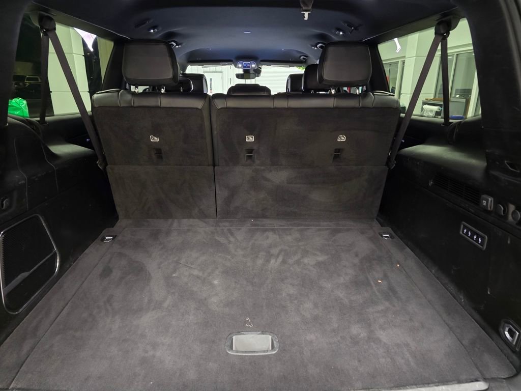 Used 2023 Jeep Wagoneer L Series III w/ Preferred Equipment Group image 44