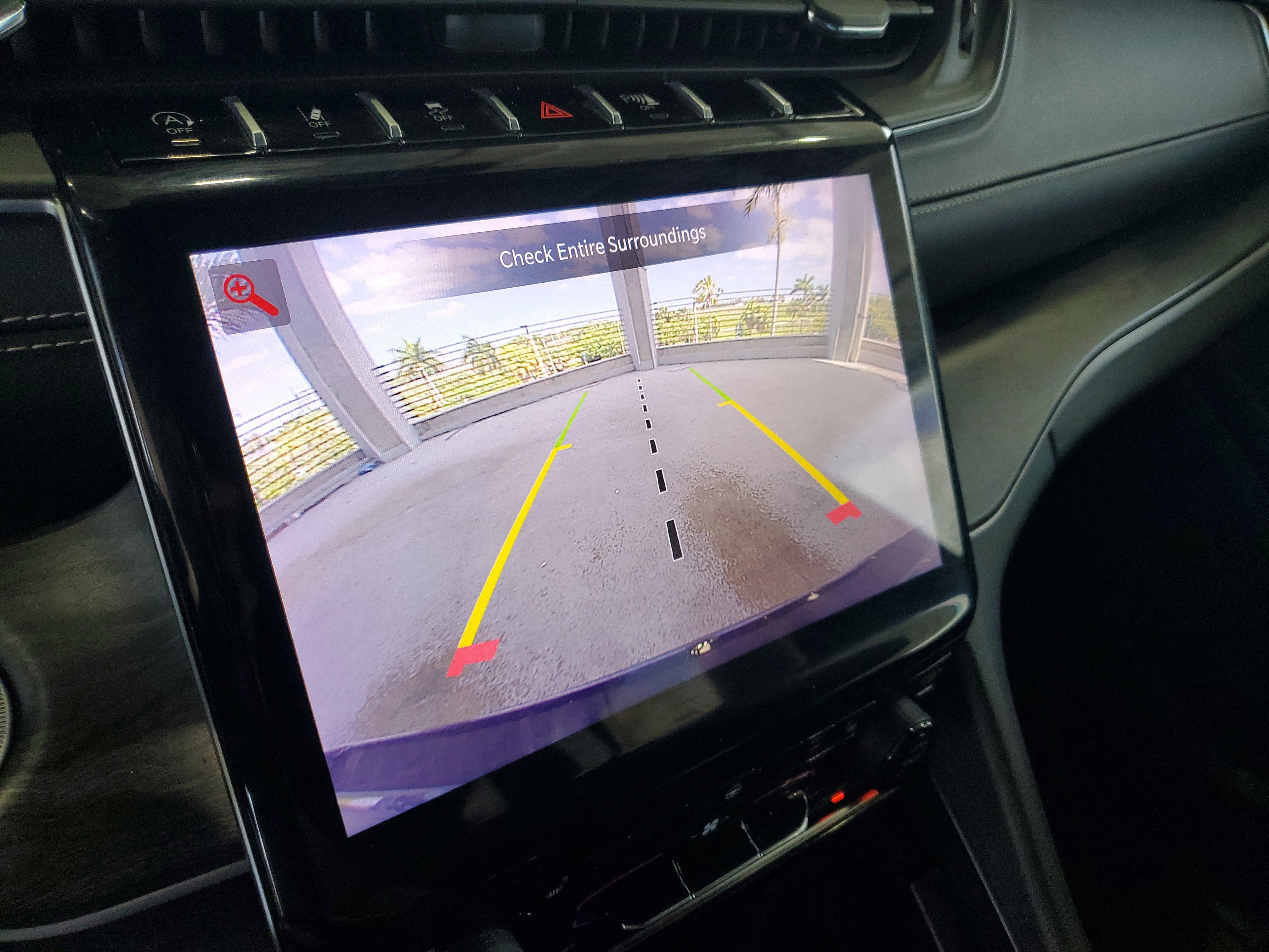 Certified 2024 Jeep Grand Cherokee L Limited AWD/4WD image 26