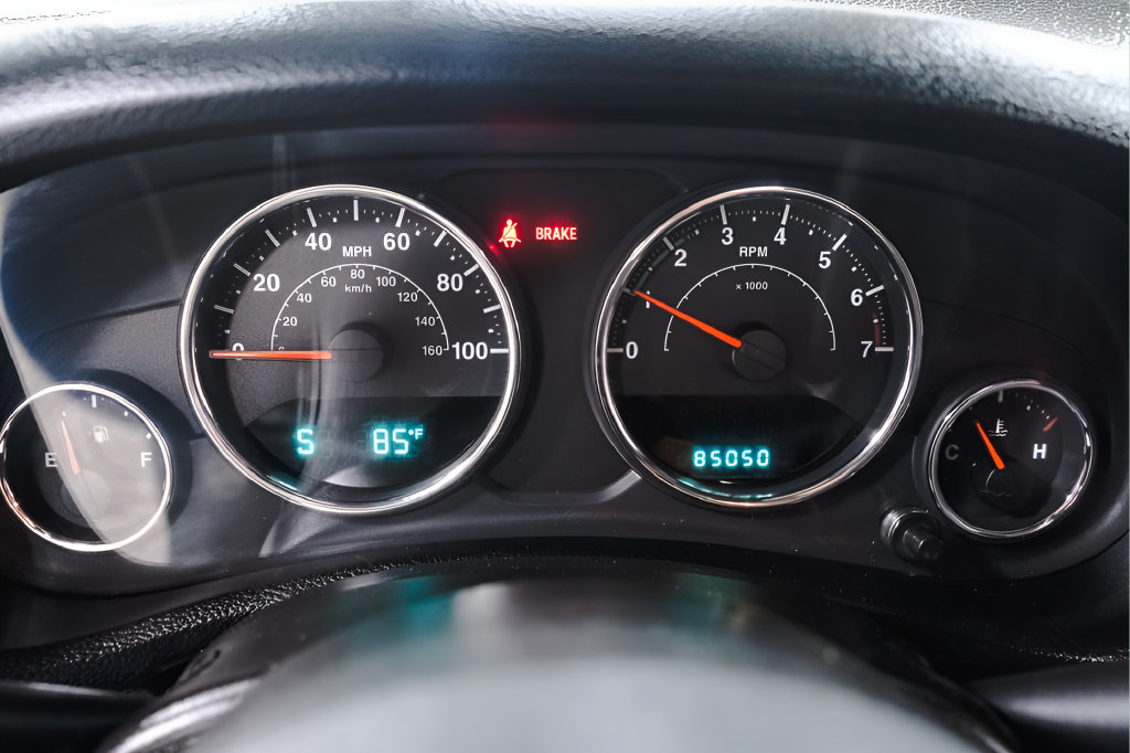 Used 2014 Jeep Wrangler Sport AWD/4WD image 12