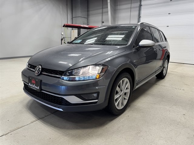 Used 2019 Volkswagen Golf Alltrack S AWD/4WD image 3