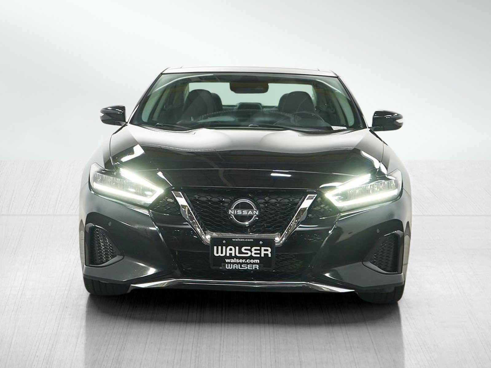 Used 2023 Nissan Maxima SL FWD image 11