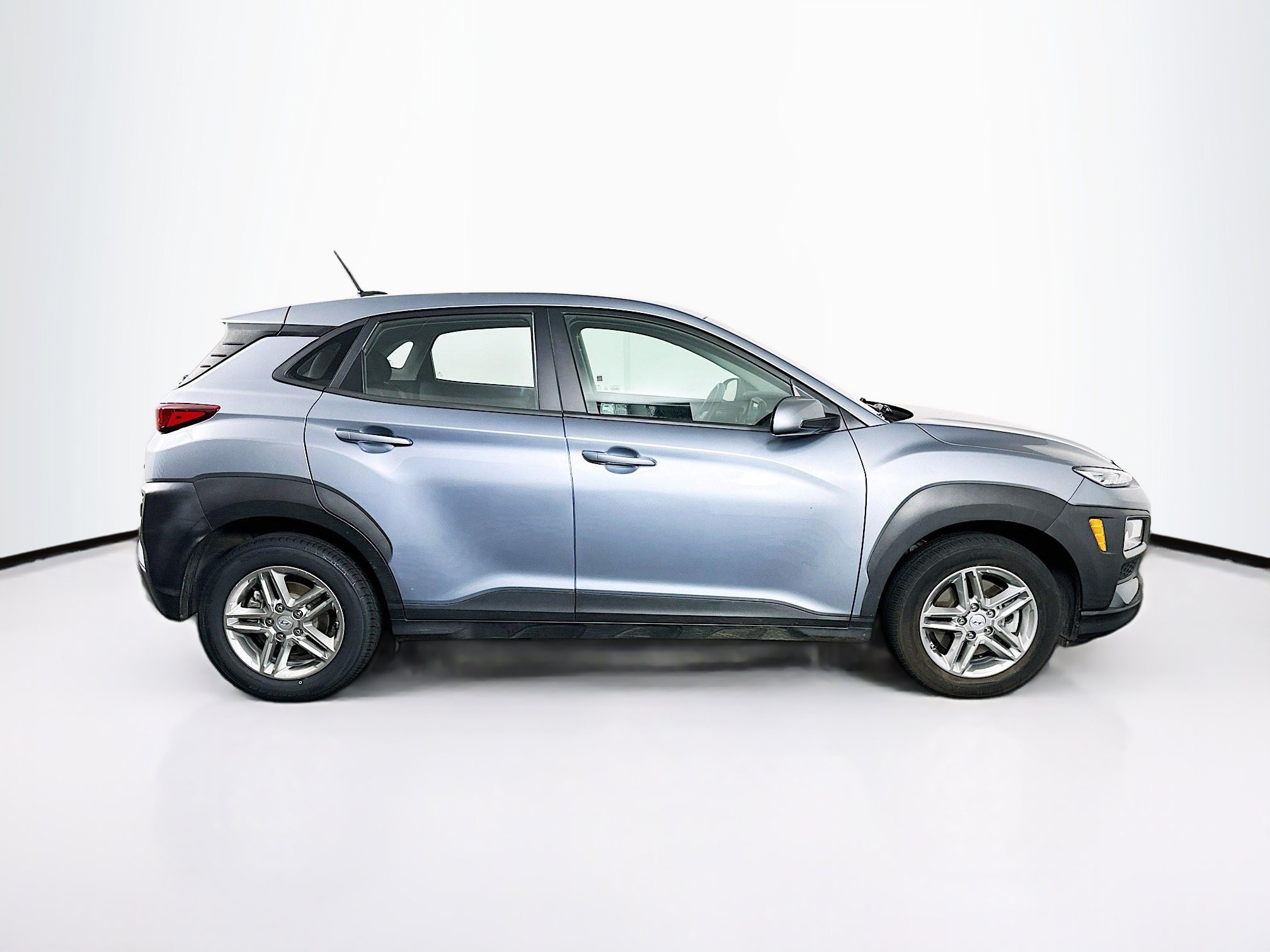 Used 2021 Hyundai Kona SE AWD/4WD image 10