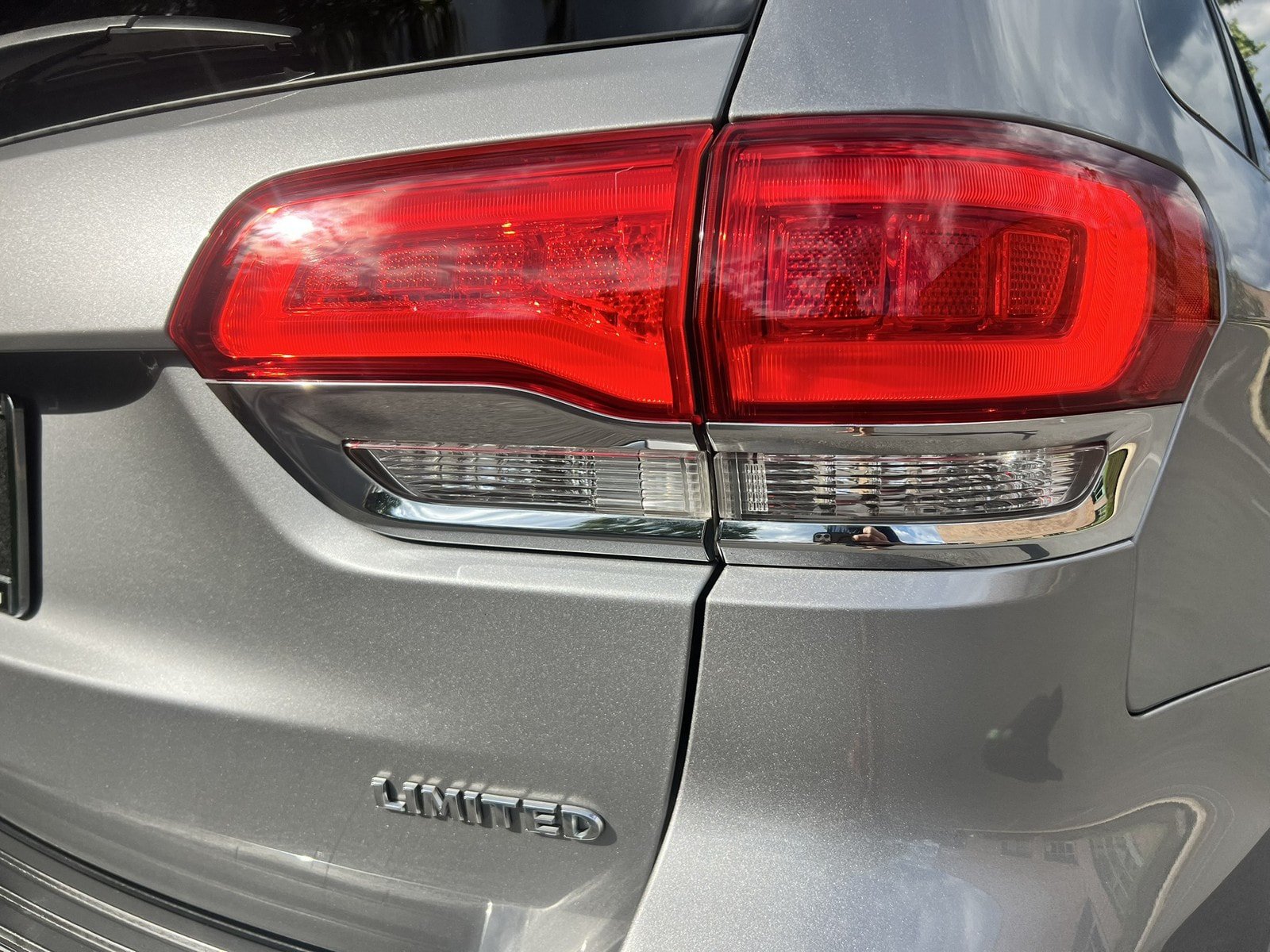 Used 2019 Jeep Grand Cherokee Limited w/ Luxury Group II AWD/4WD image 46